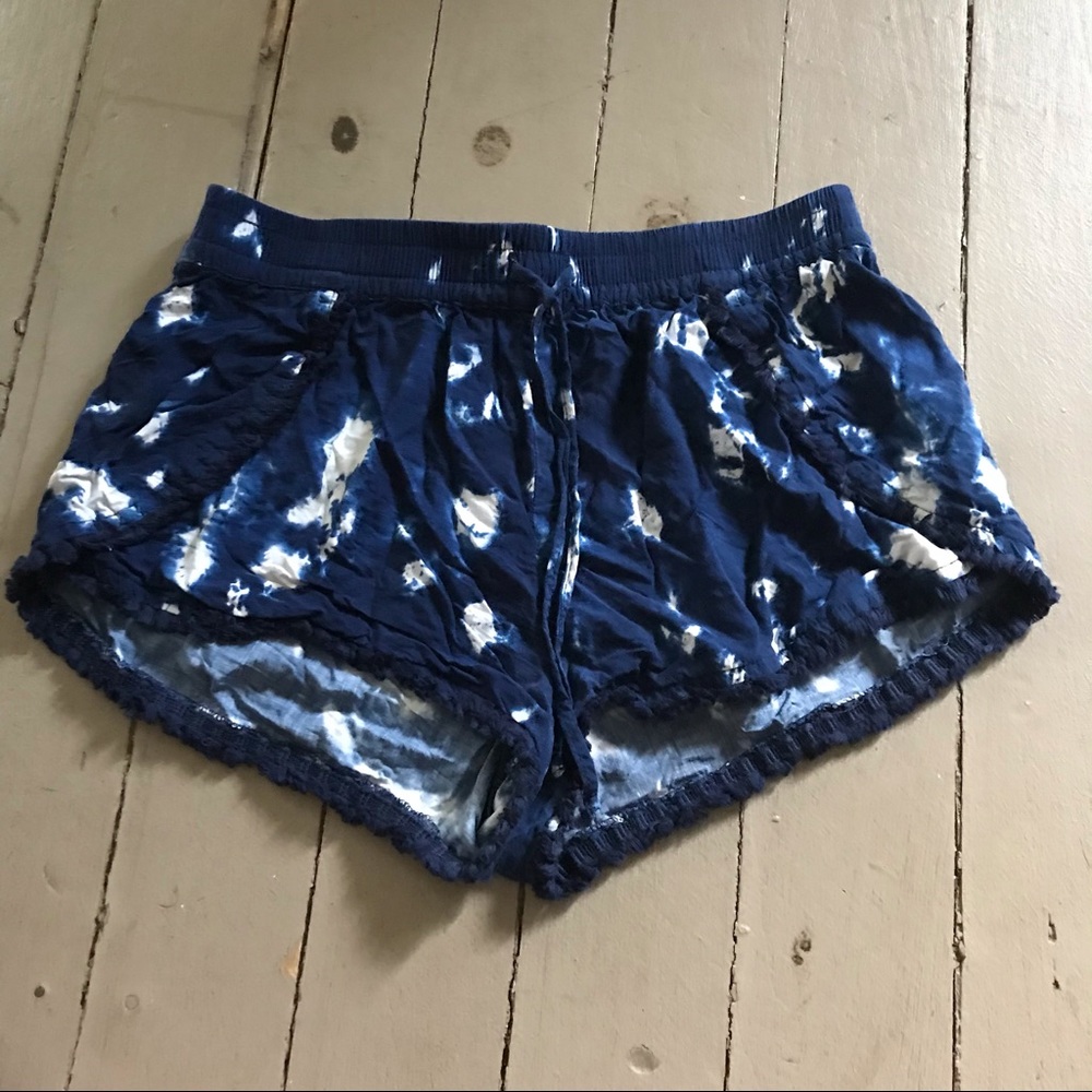 ✨3 for $20✨ garage shorts